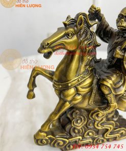 Tượng Mã Phong Hầu Cao 17cm Bằng Đồng Phong Thủy