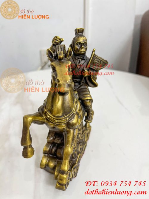 Tượng Mã Phong Hầu Cao 17cm Bằng Đồng Phong Thủy