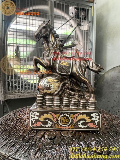 Tượng Ngựa Bằng Đồng Đỏ Khảm Ngũ Sắc