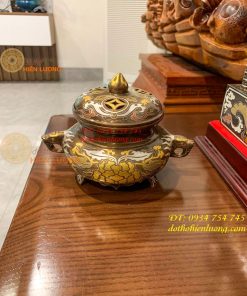 Lư Xông Trầm Bằng Đồng Khảm Tam Khí