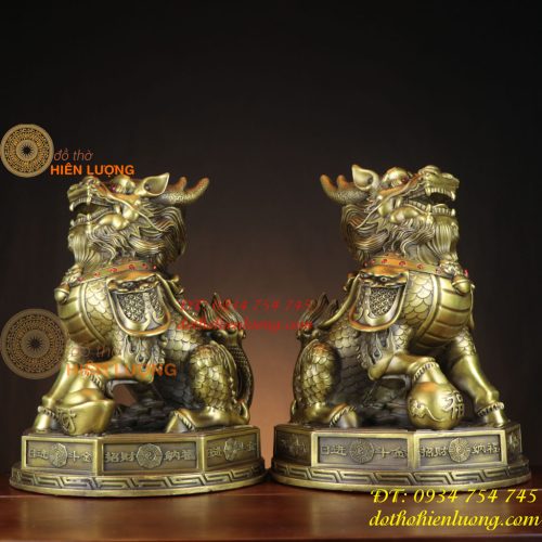 Đôi Kỳ Lân Ngồi Bệ Bát Quái Bằng Đồng Phong Thủy