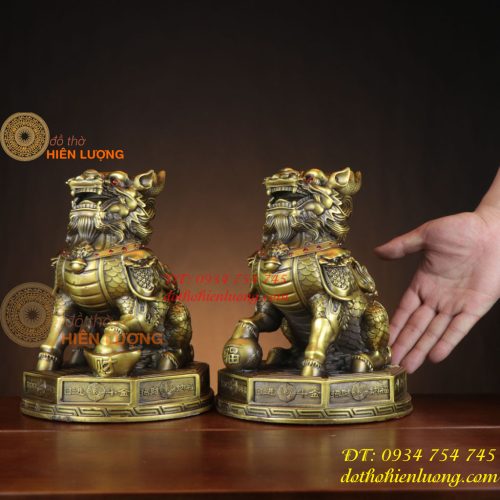 Đôi Kỳ Lân Ngồi Bệ Bát Quái Bằng Đồng Phong Thủy