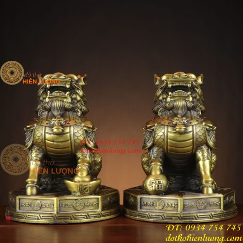 Đôi Kỳ Lân Ngồi Bệ Bát Quái Bằng Đồng Phong Thủy