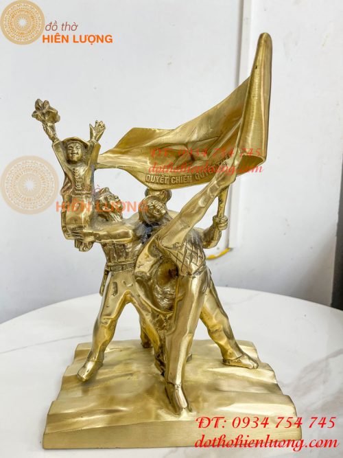 Tượng Đài Điện Biên Phủ Chiến Thắng Bằng Đồng