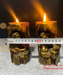 Đôi Đèn Cày Gia Đình Chúa Bằng Đồng Cao 14cm