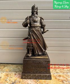 Tượng Trần Hưng Đạo Mặc Áo Mũ Giáp Bằng Đồng Hun